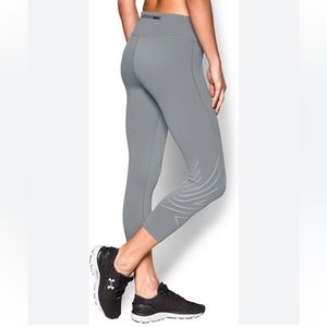 Under Armor Fly By 2.0 Cropped Leggings